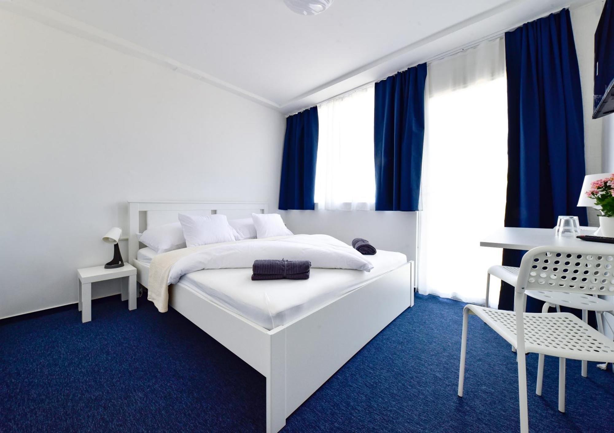 זמראדי Zama Hotel מראה חיצוני תמונה