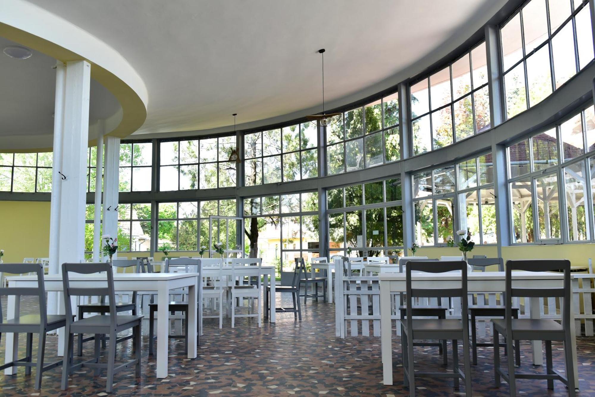 זמראדי Zama Hotel מראה חיצוני תמונה